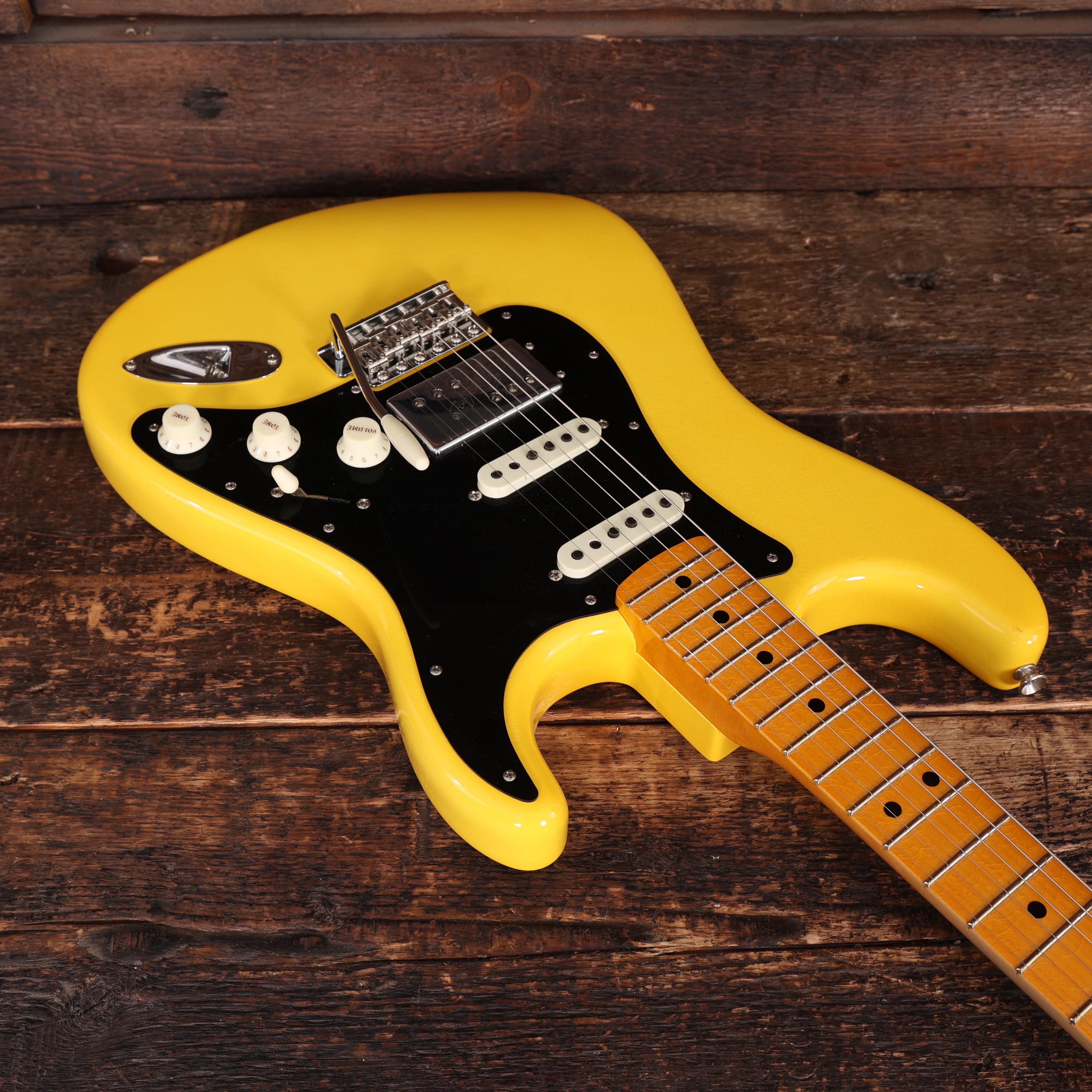 Fender Custom Shop '69 HSS Stratocaster in Faded Aged Graffiti